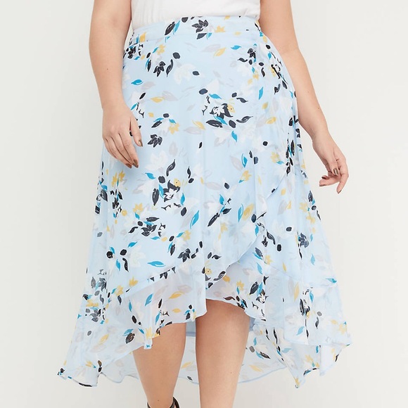 Lane Bryant Dresses & Skirts - 🎉HP🎉NWT! Lane Bryant floral A-line flowy skirt